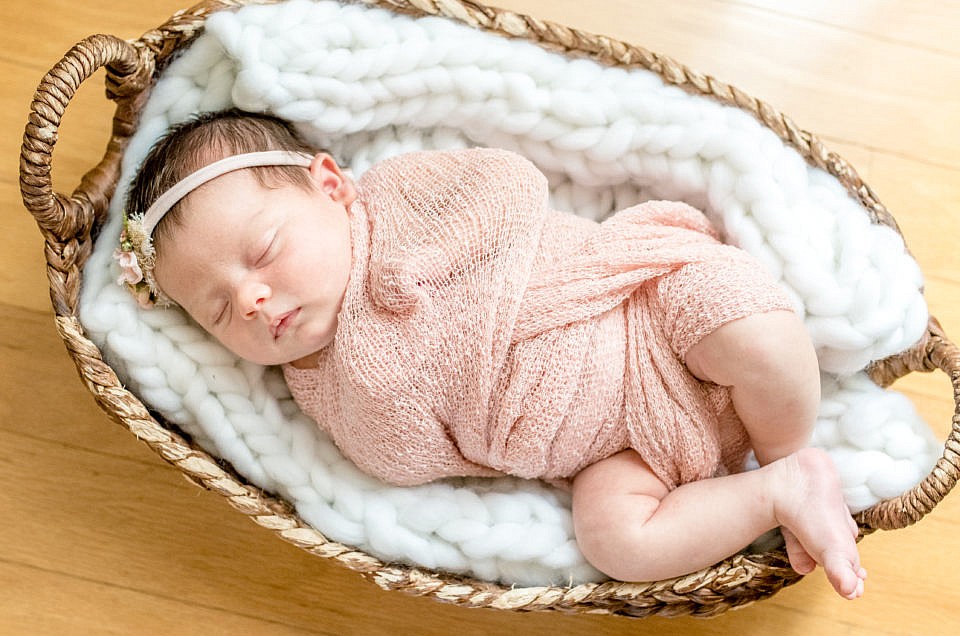 Joint Base Andrews Lifestyle Newborn Photographer |Baby Amelia {3 Weeks Old}